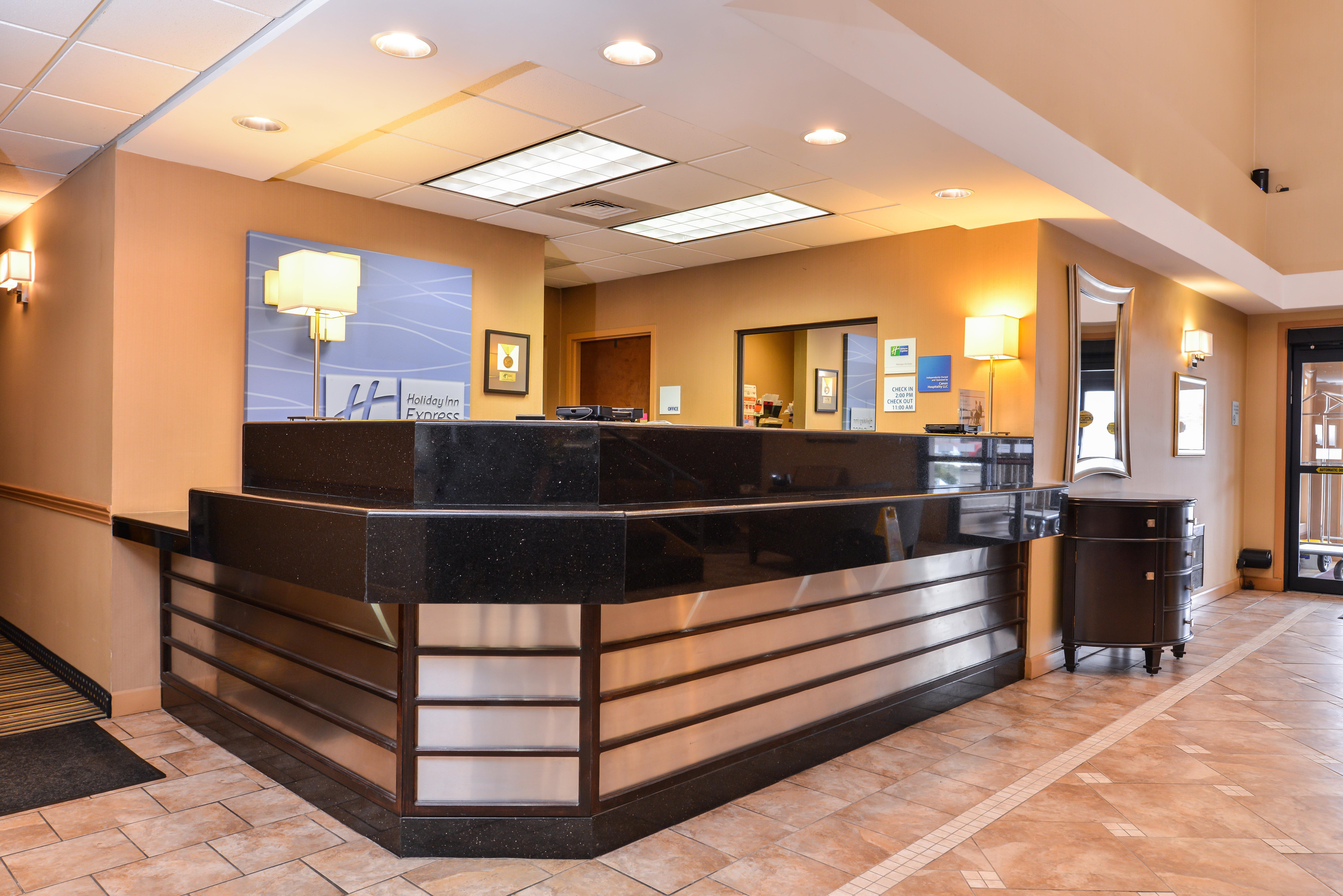 Holiday Inn Express Lewisburg - New Columbia By Ihg מראה חיצוני תמונה