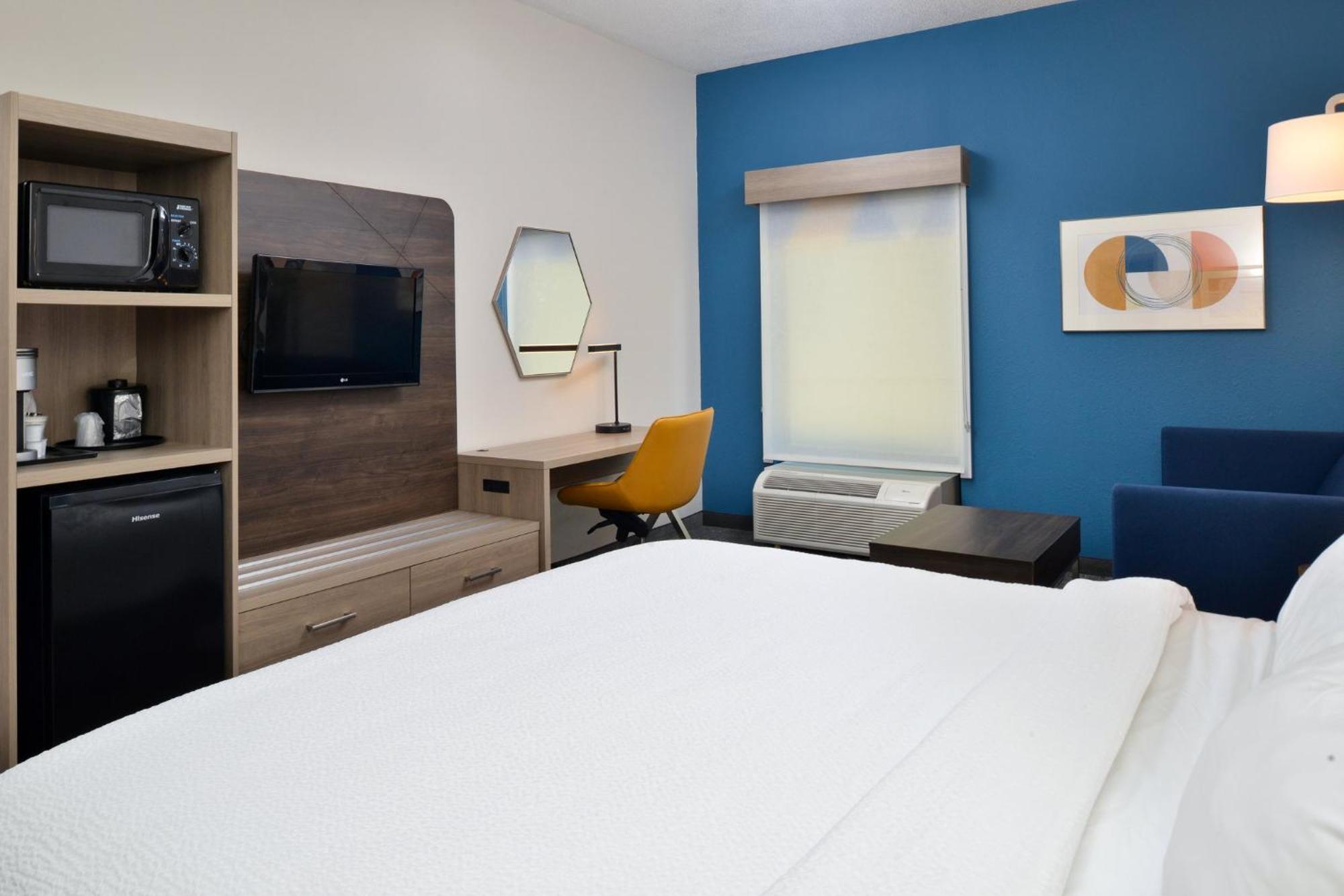 Holiday Inn Express Lewisburg - New Columbia By Ihg מראה חיצוני תמונה