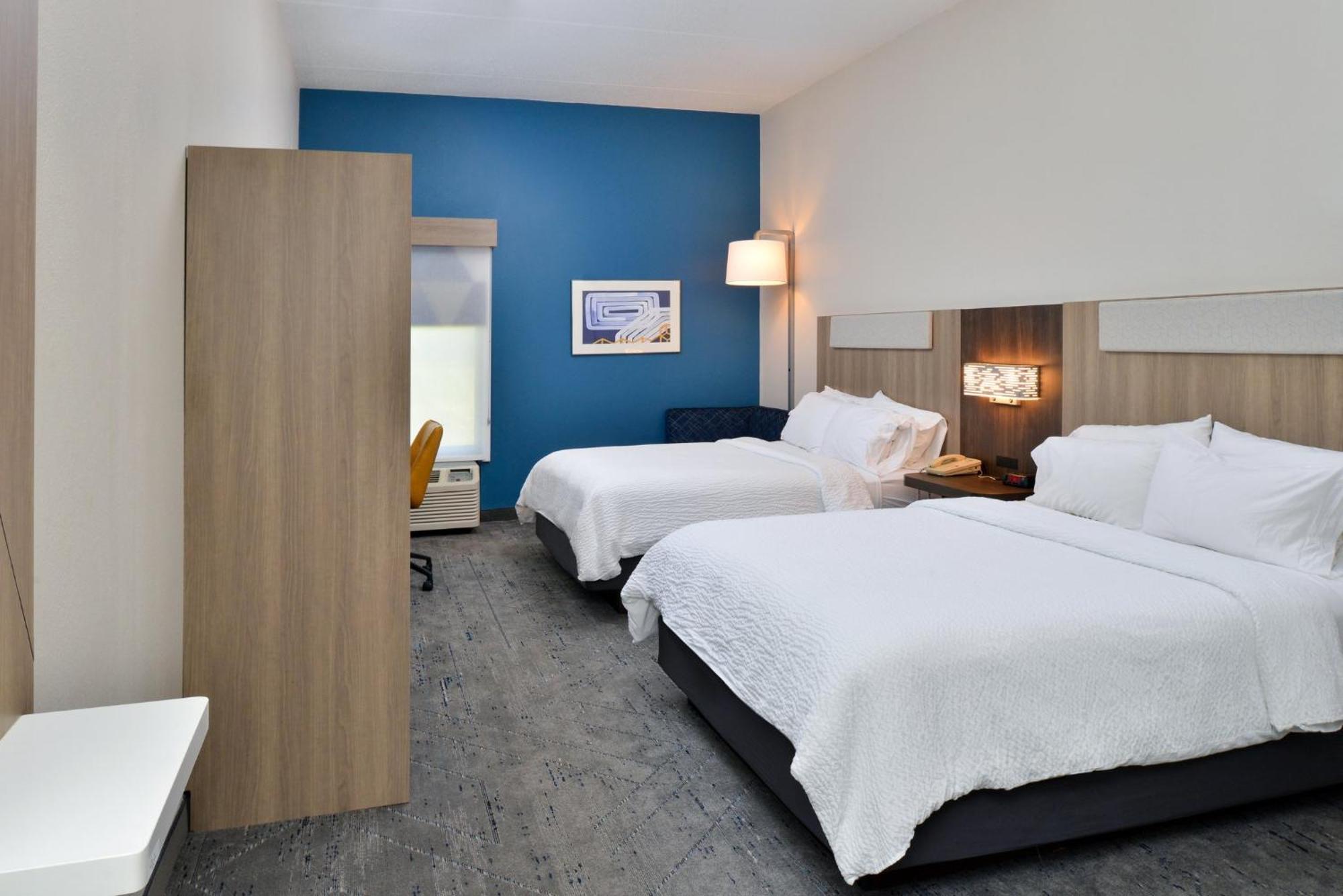 Holiday Inn Express Lewisburg - New Columbia By Ihg מראה חיצוני תמונה
