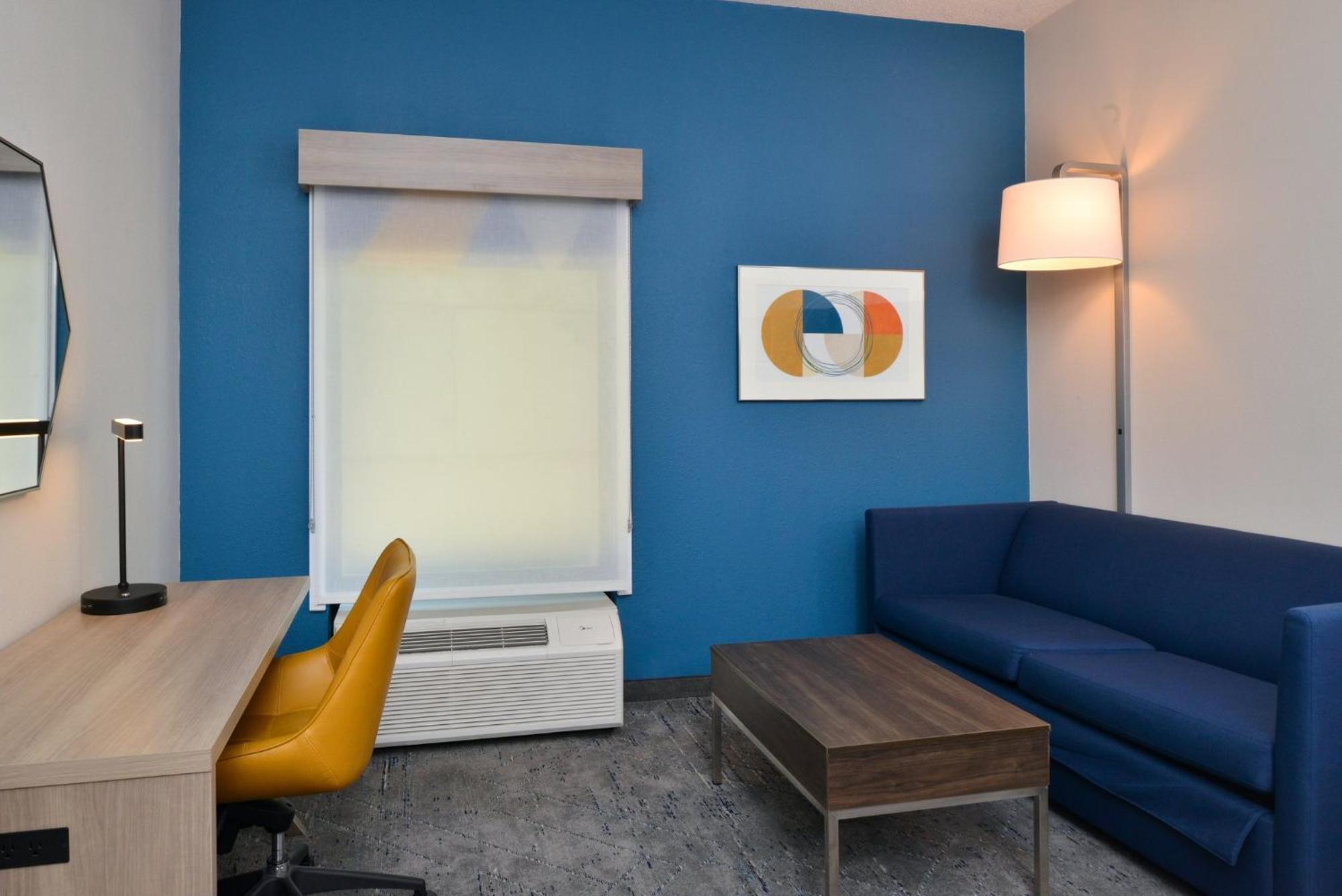 Holiday Inn Express Lewisburg - New Columbia By Ihg מראה חיצוני תמונה